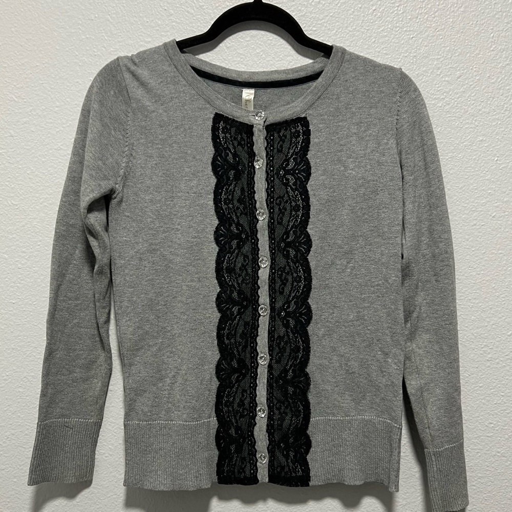 Cherokee Girl’s Gray Cardigan w/black lace detail Size X Large